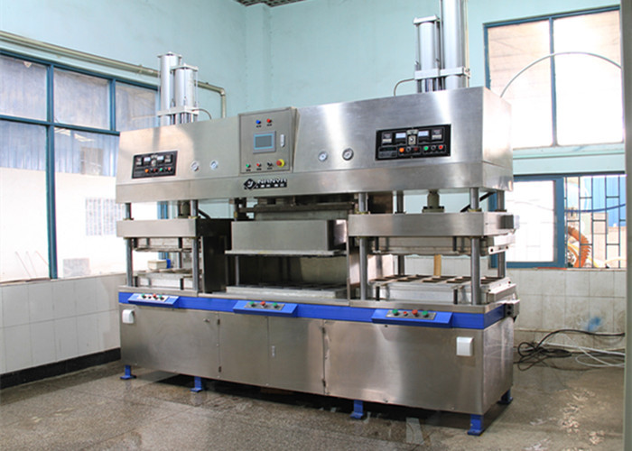 เครื่องผลิตเยื่อกระดาษกึ่งอัตโนมัตินำไปทำกล่องอาหารอย่างรวดเร็วเครื่อง 700 ชิ้น / ชั่วโมง